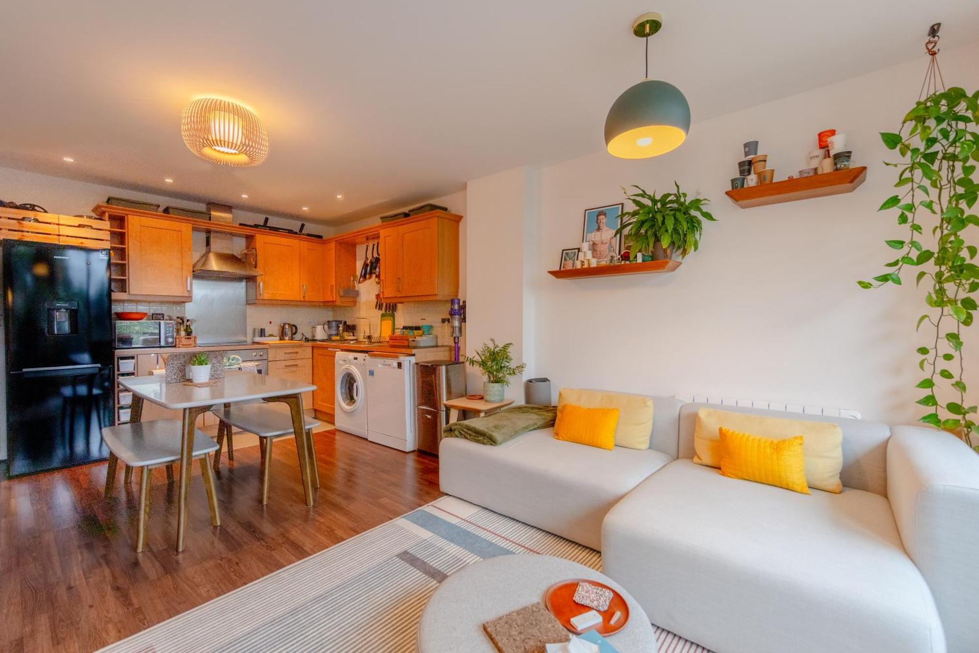 Vibrant & Modern 1Bd Flat - Hackney Apartment ลอนดอน ภายนอก รูปภาพ