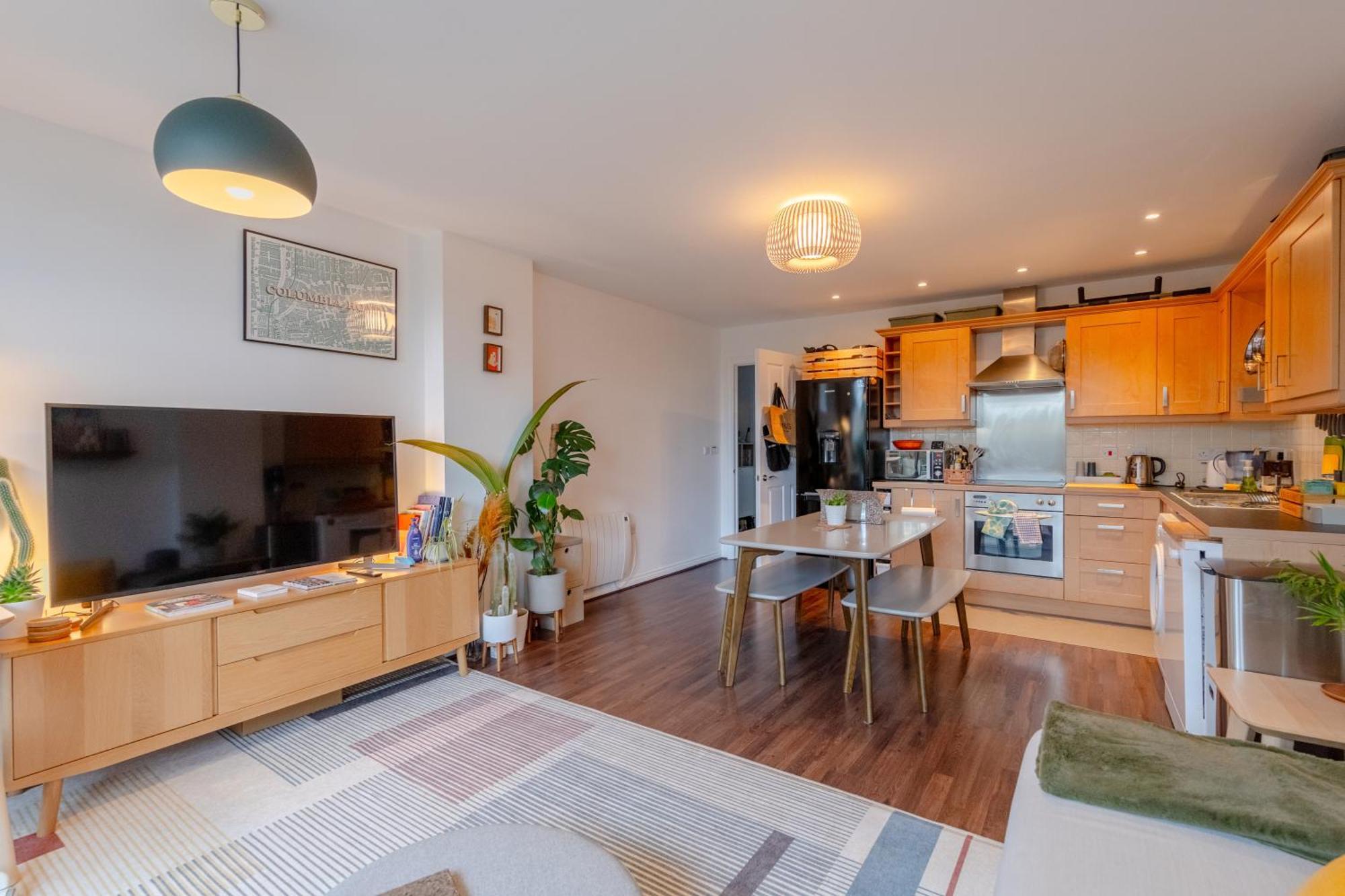 Vibrant & Modern 1Bd Flat - Hackney Apartment ลอนดอน ภายนอก รูปภาพ