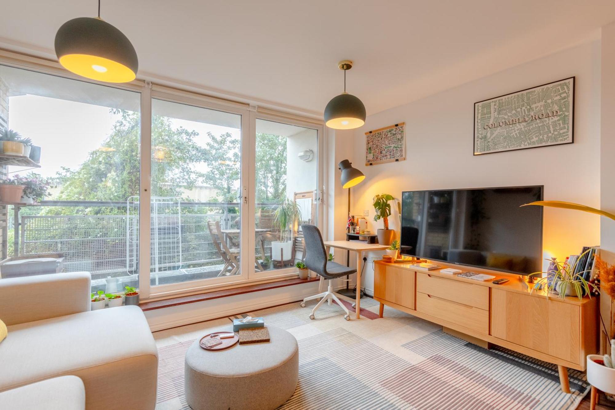 Vibrant & Modern 1Bd Flat - Hackney Apartment ลอนดอน ภายนอก รูปภาพ