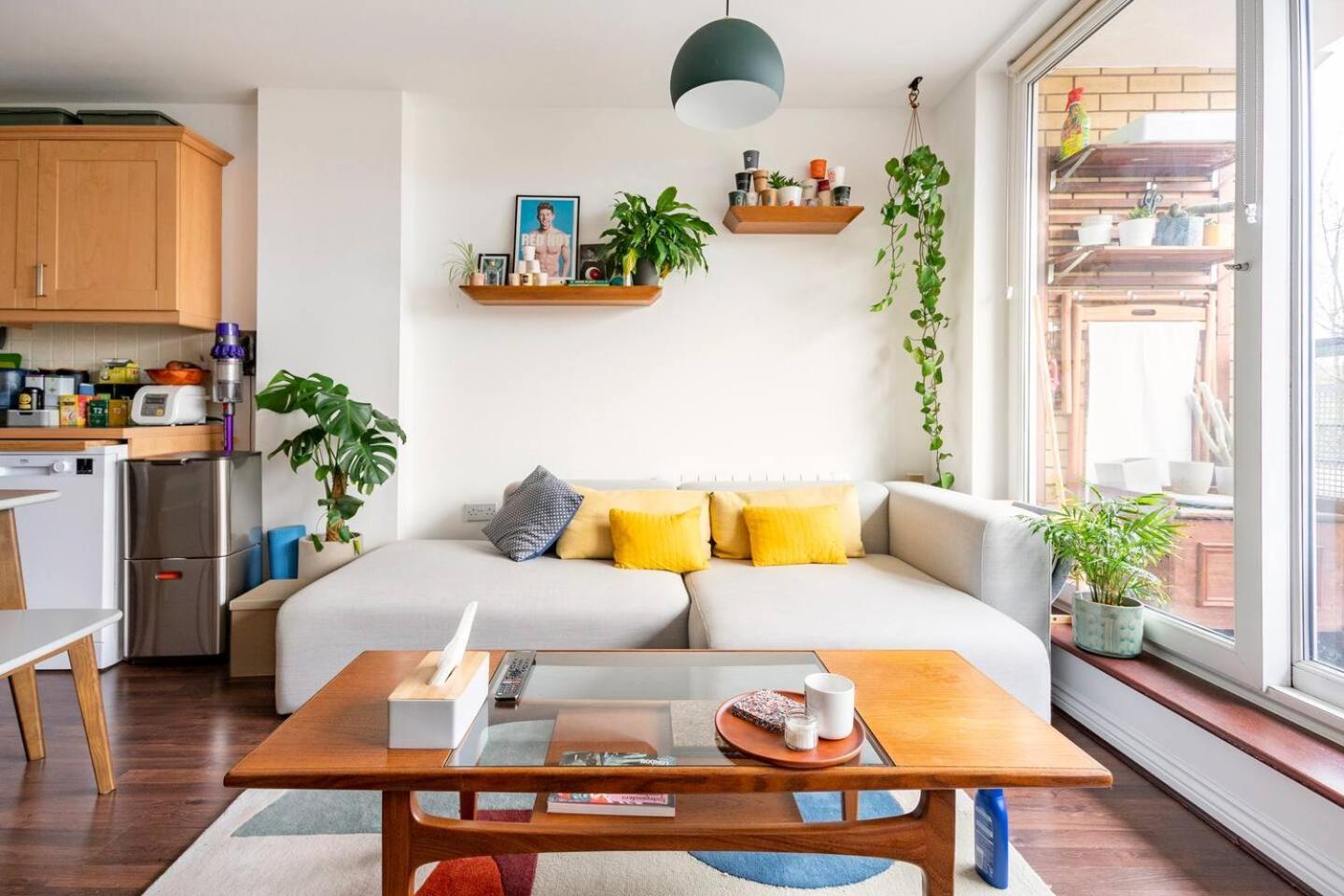 Vibrant & Modern 1Bd Flat - Hackney Apartment ลอนดอน ภายนอก รูปภาพ